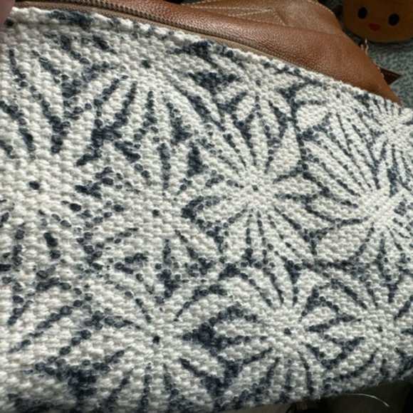 Blue, White and Tan crossbody Myra Bag - Picture 5 of 6